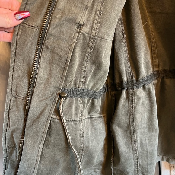 FREE PEOPLE Oversized, green military cargo jacket. Size M. - Picture 4 of 9